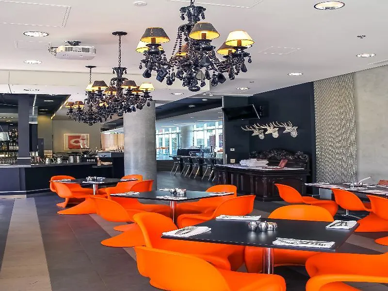 *** Hotel University Of Calgary Accommodations And Events Canada